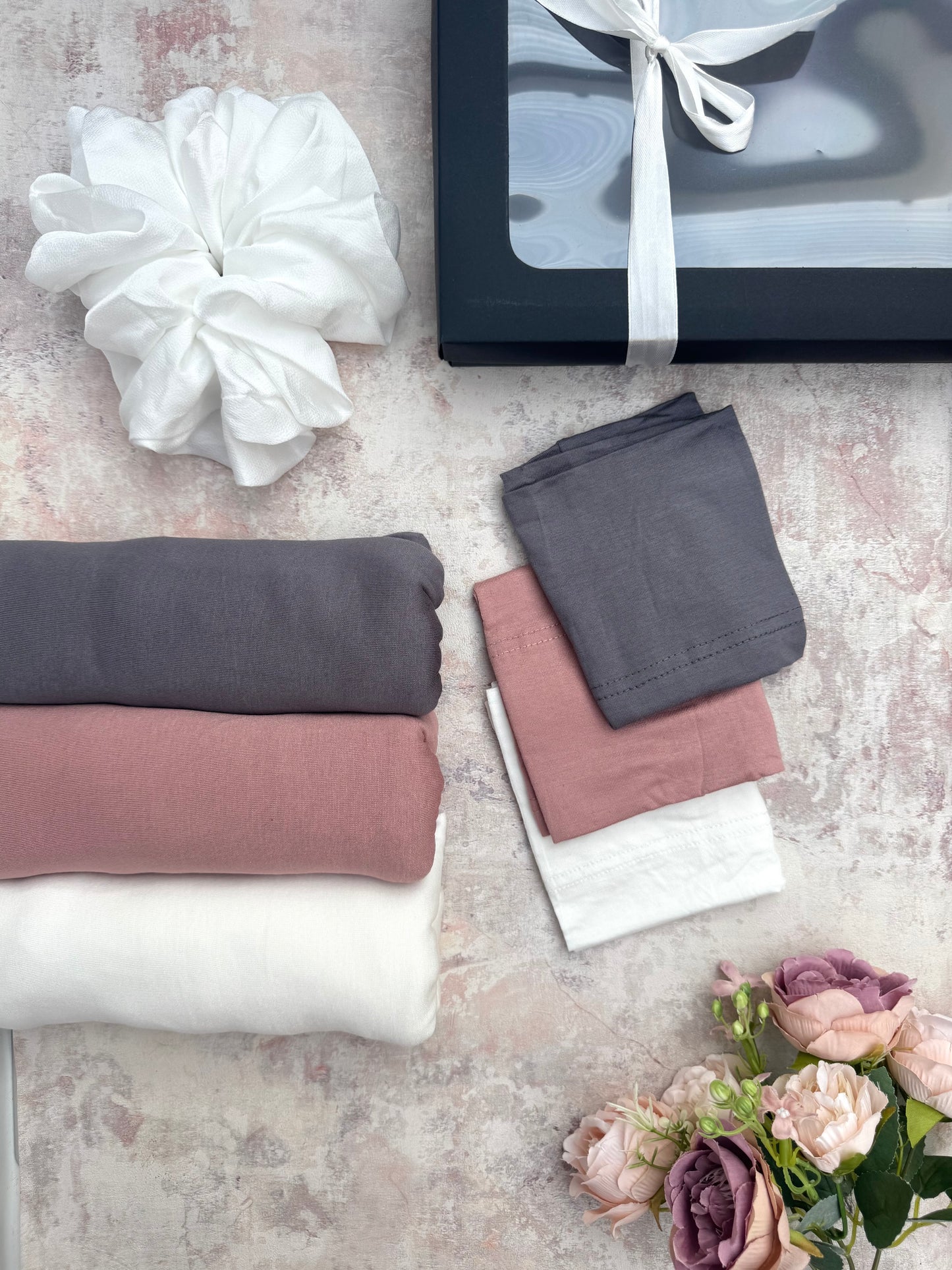 Premium jersey vanilla hijab gift box set