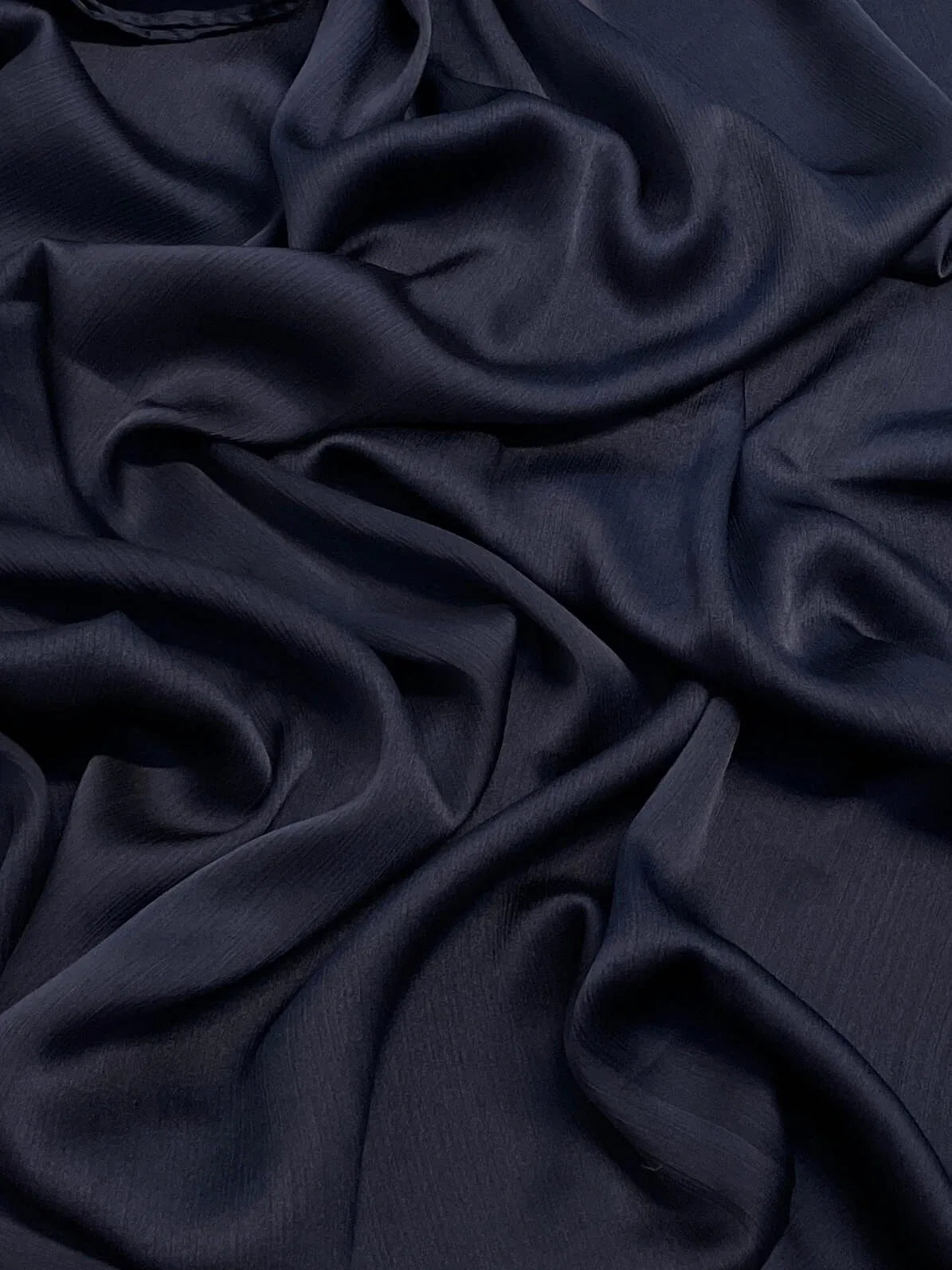 Matt Dubai crinkle silk dark denim blue hijab - Hijab Junkie UK