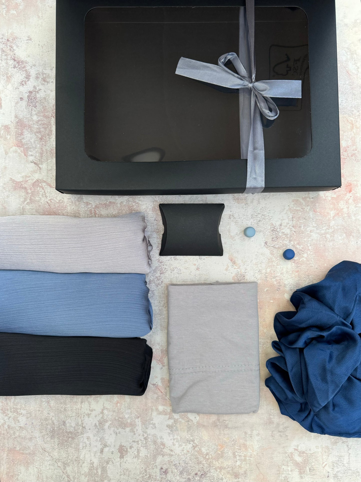 matt Dubai crinkle silk 3 web black hijab gift set inc accessories