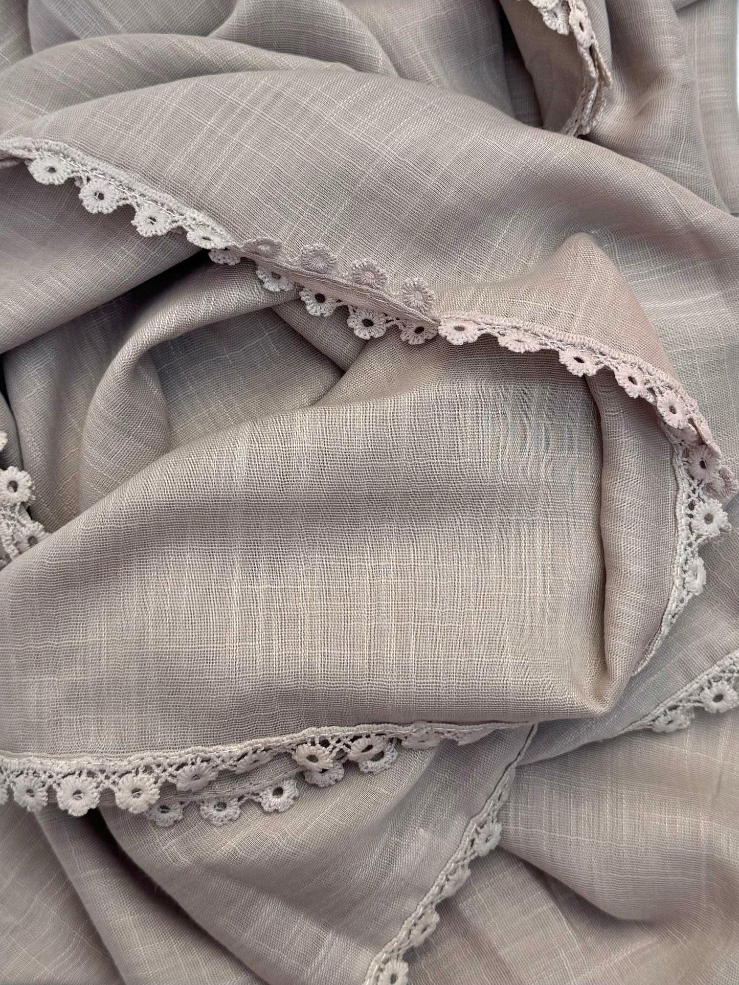 Maxi plain Turkish kinaari pecan hijab - Hijab Junkie UK