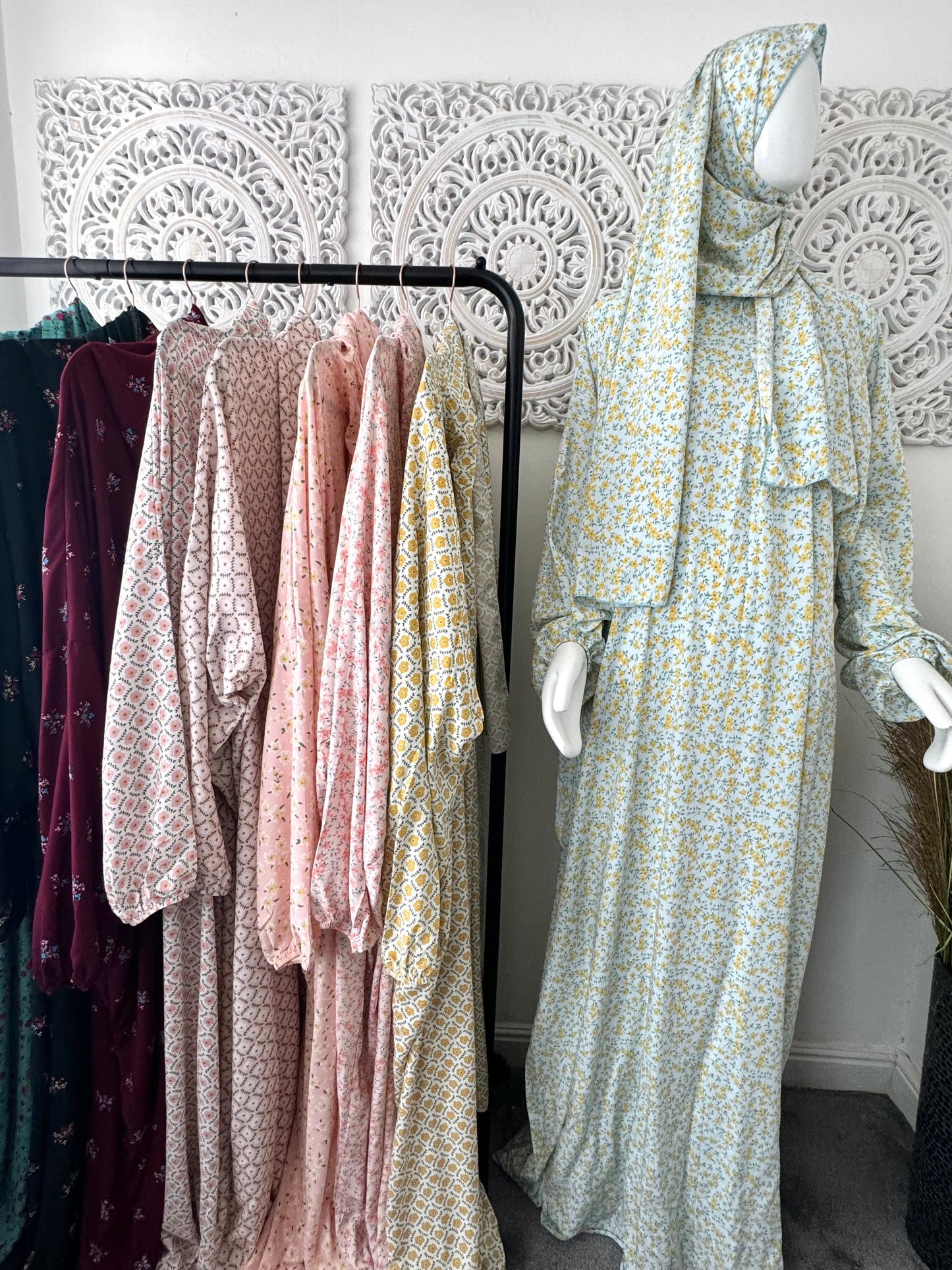 Built in 1pc Fatimah prayer printed zipped abaya set - one size