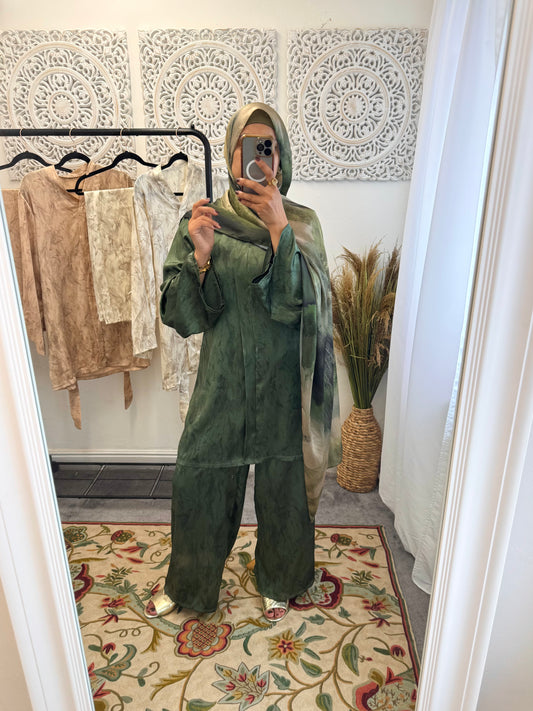 NEW Aurora Marble Effect Free Size Shine Cord Set