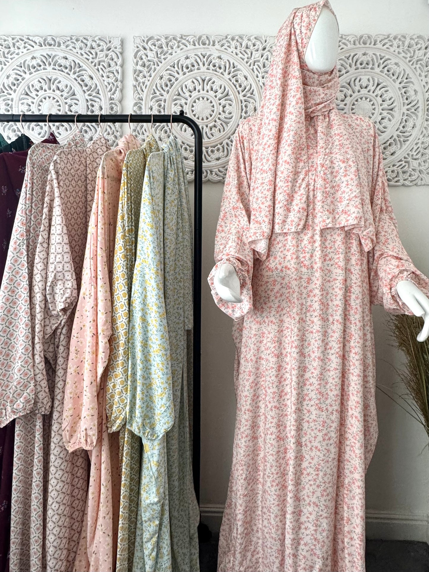 Built in 1pc Fatimah prayer printed zipped abaya set - one size