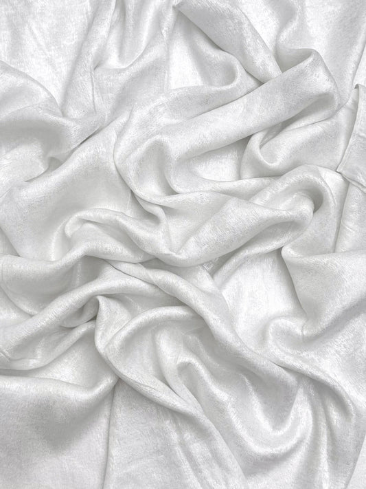 Metallic Parus matt dove white hijab