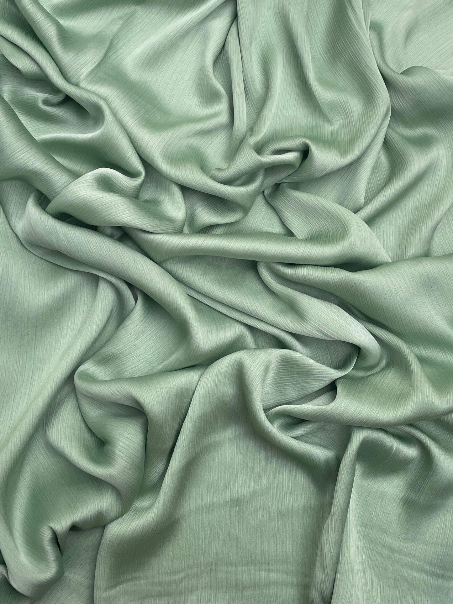 Matt Dubai crinkle silk podnaa hijab