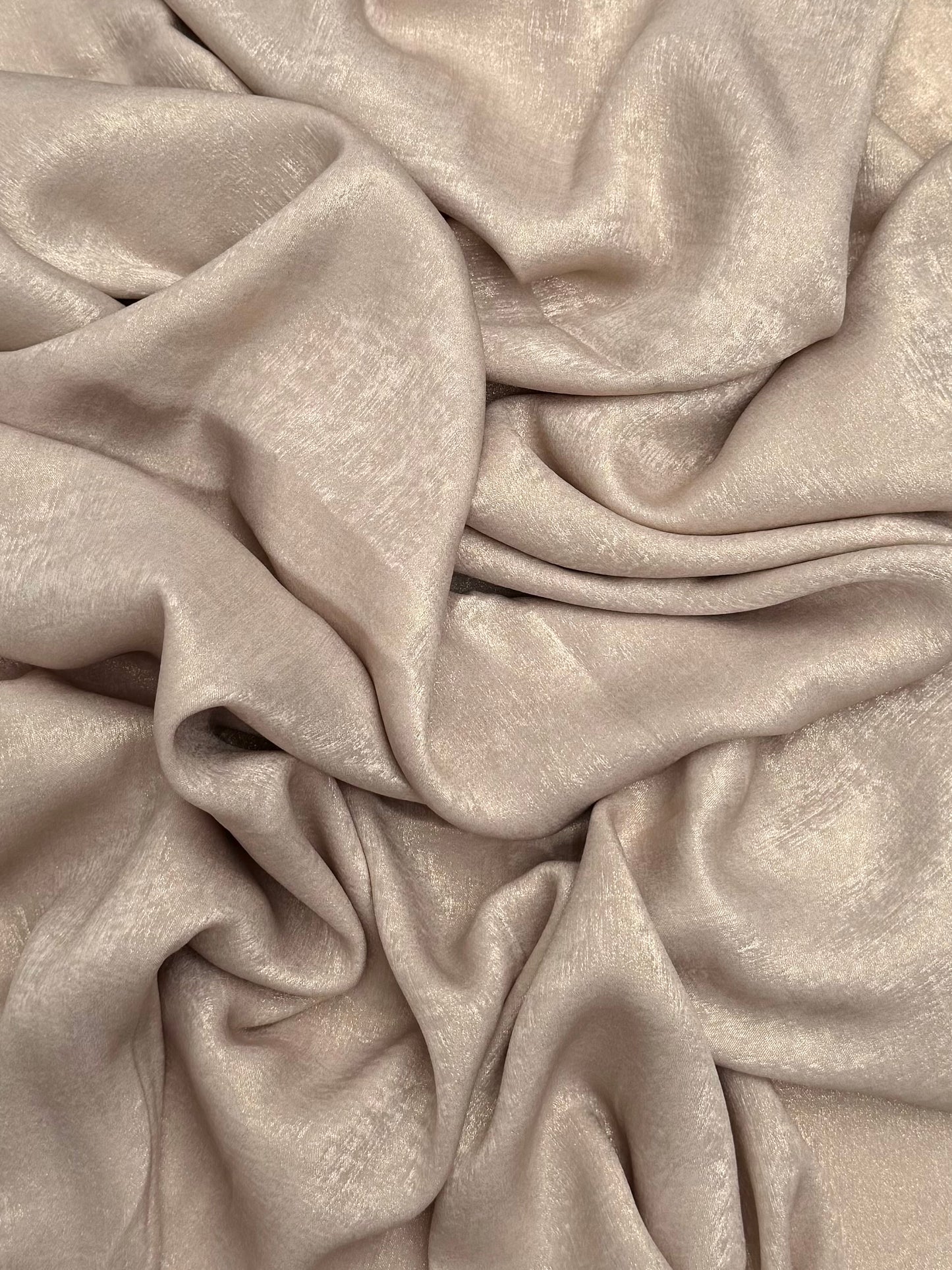 Metallic Parus matt brush gold hijab