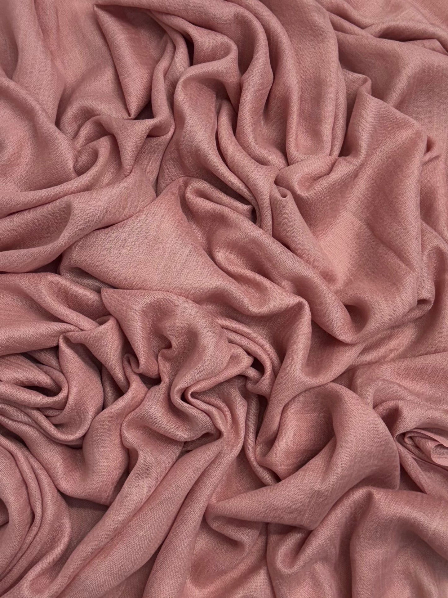 Modal maxi plain lemonade hijab