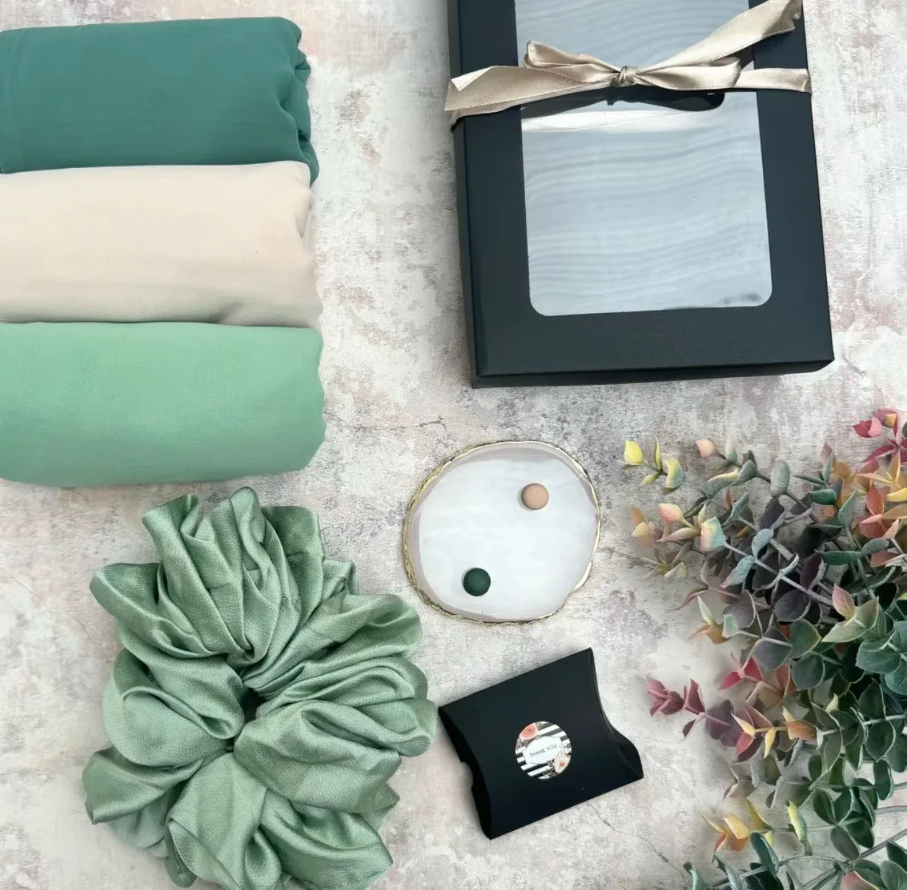 premium plain chiffon 3 mint hijab set presented in a gift box - Hijab Junkie UK