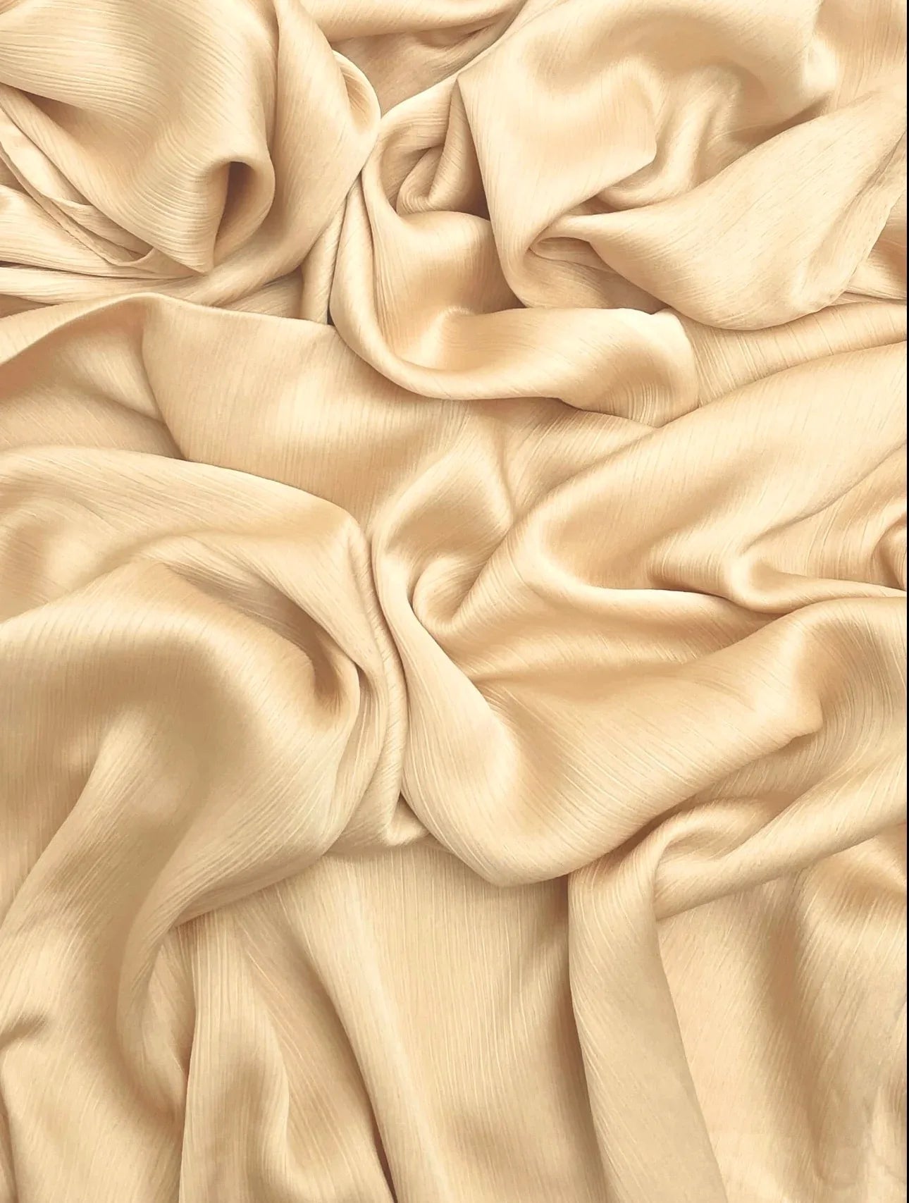 Matt Dubai crinkle silk rice hijab - Hijab Junkie UK