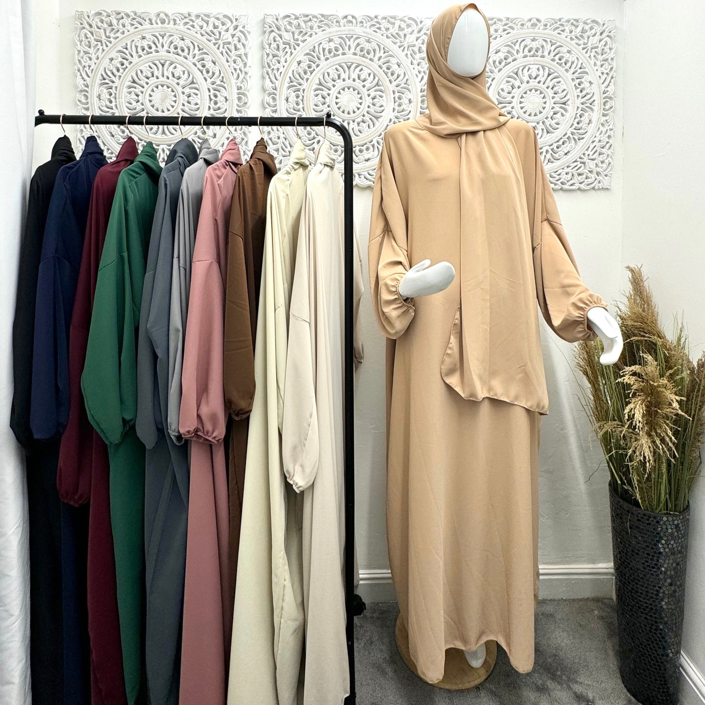 Built in 1pc Fatimah nida prayer plain light weight abaya set - one size