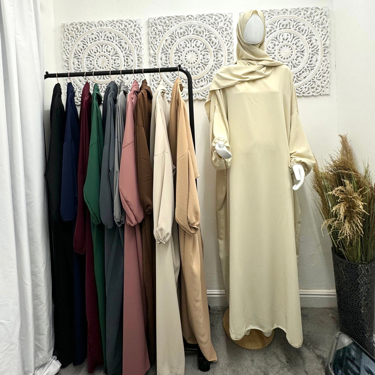 Built in 1pc Fatimah nida prayer plain light weight abaya set - one size