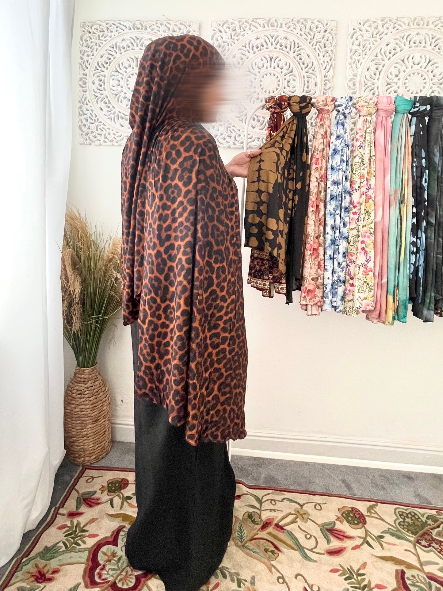 Premium Jersey Leopard Terracotta hijab