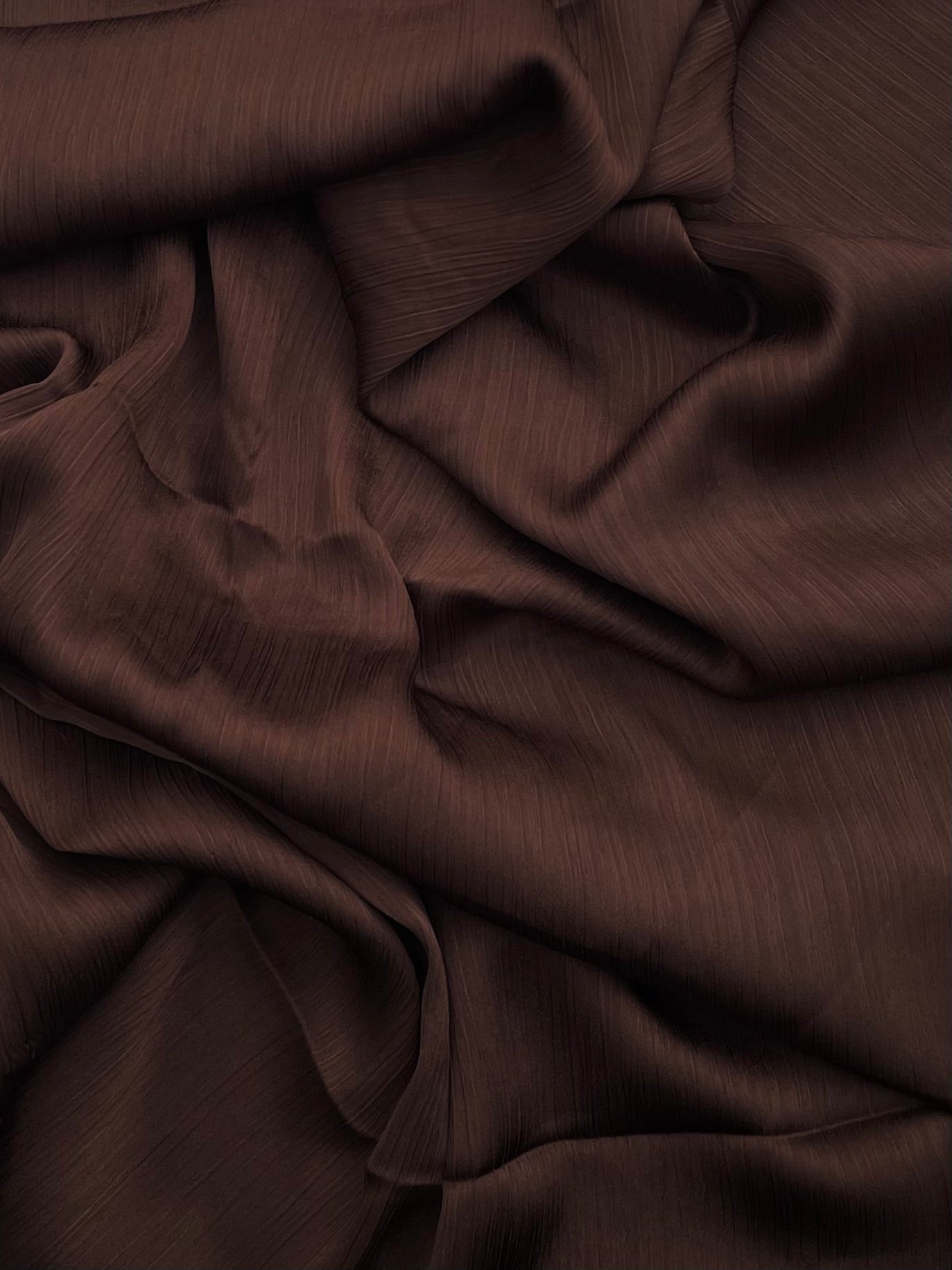 Matt Dubai crinkle silk fudge hijab