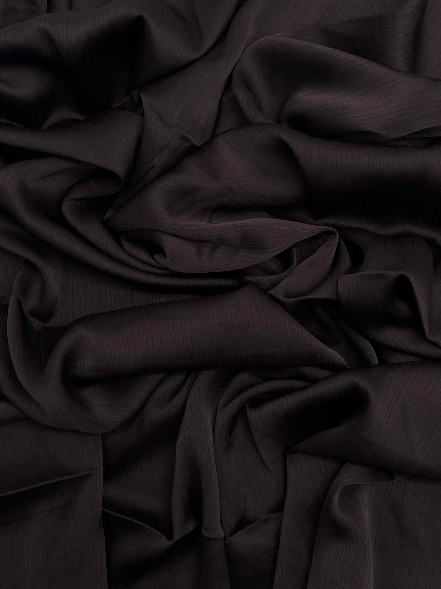 Matt Dubai crinkle silk brownie hijab