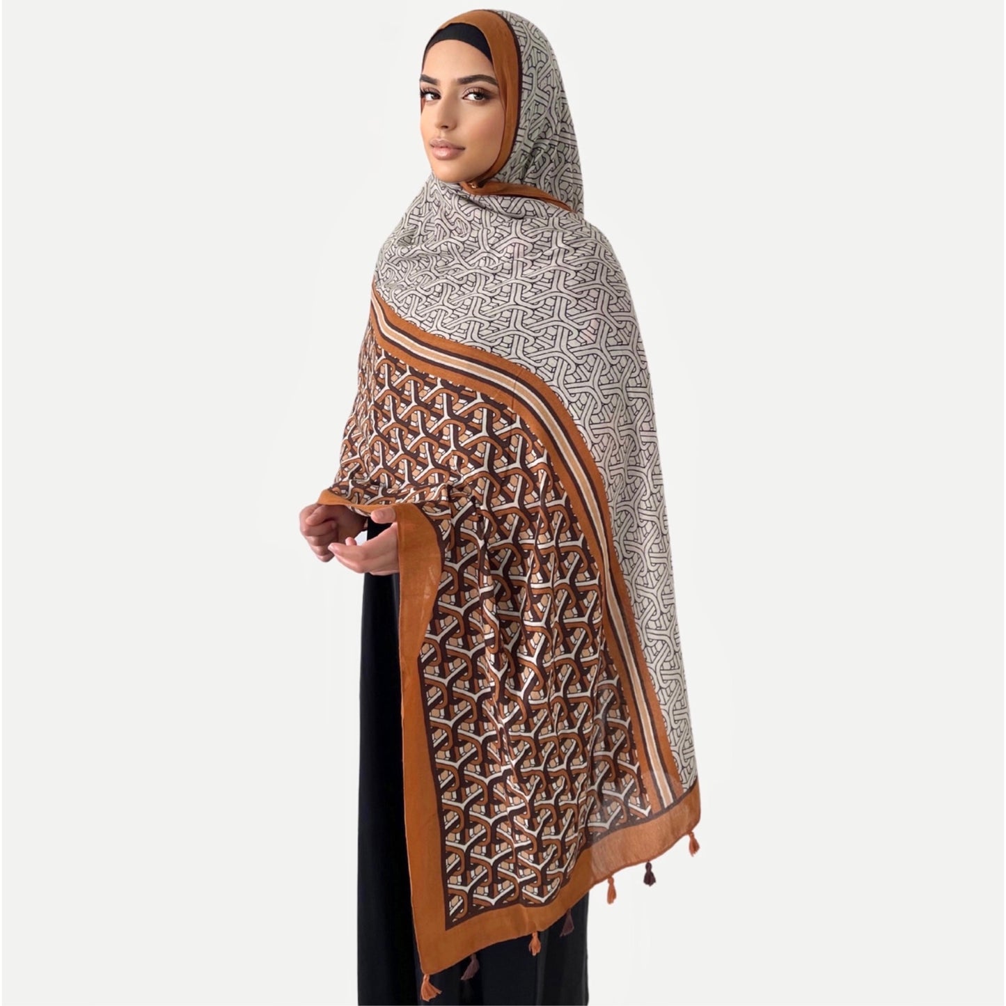 Maxi tassel prestige printed geometric toffee hijab