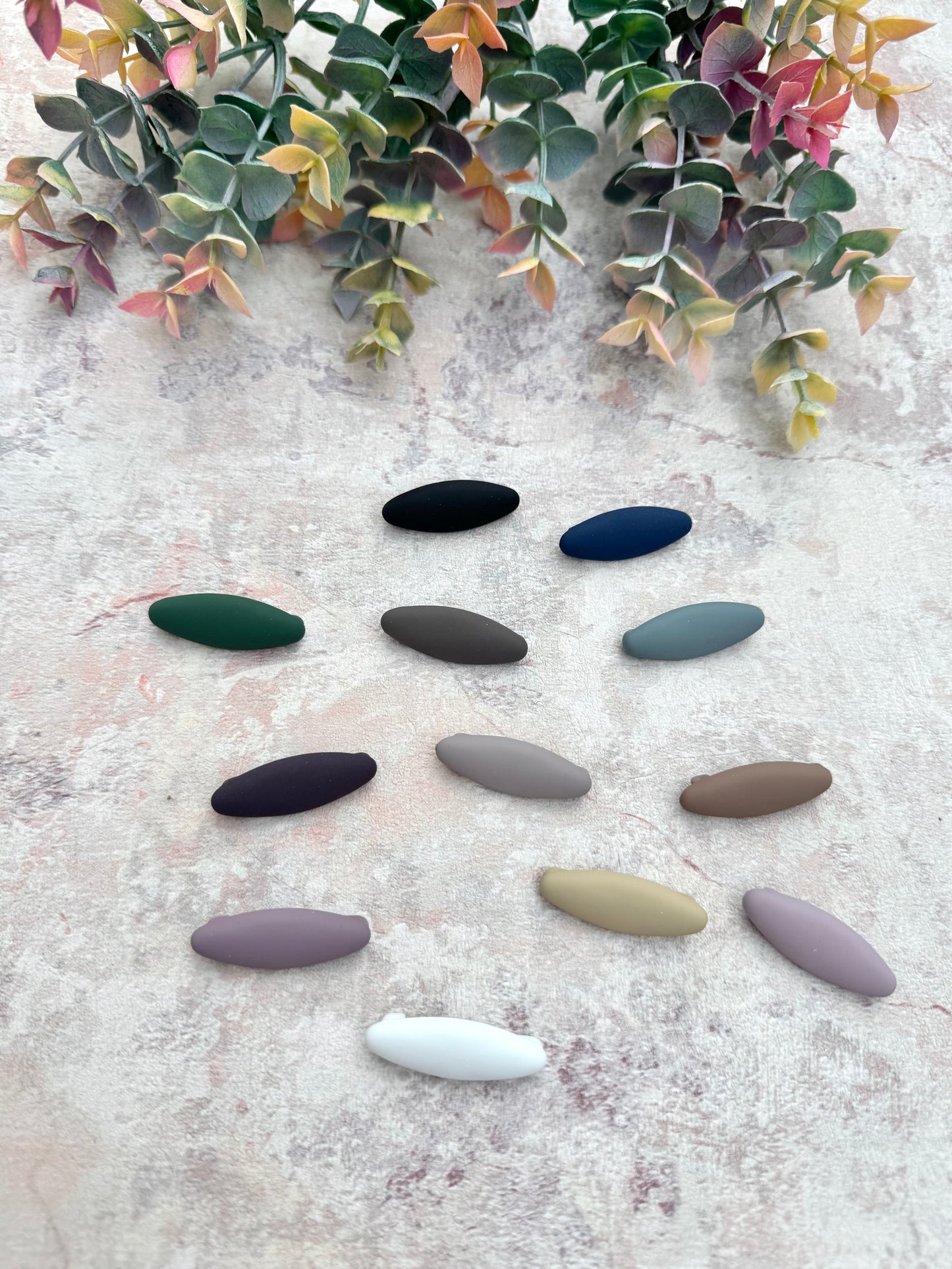 12 snag free matte hijab pin box set