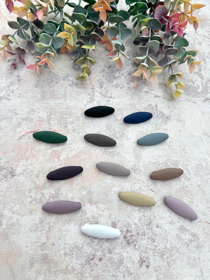 12 snag free matte hijab pin box set