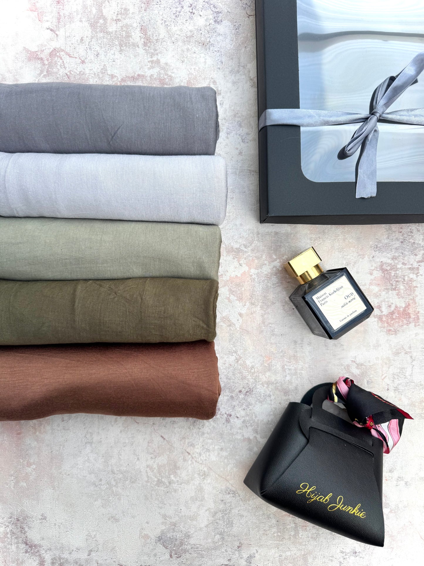 Emirati 5 jersey Zaintoon hijab gift box set