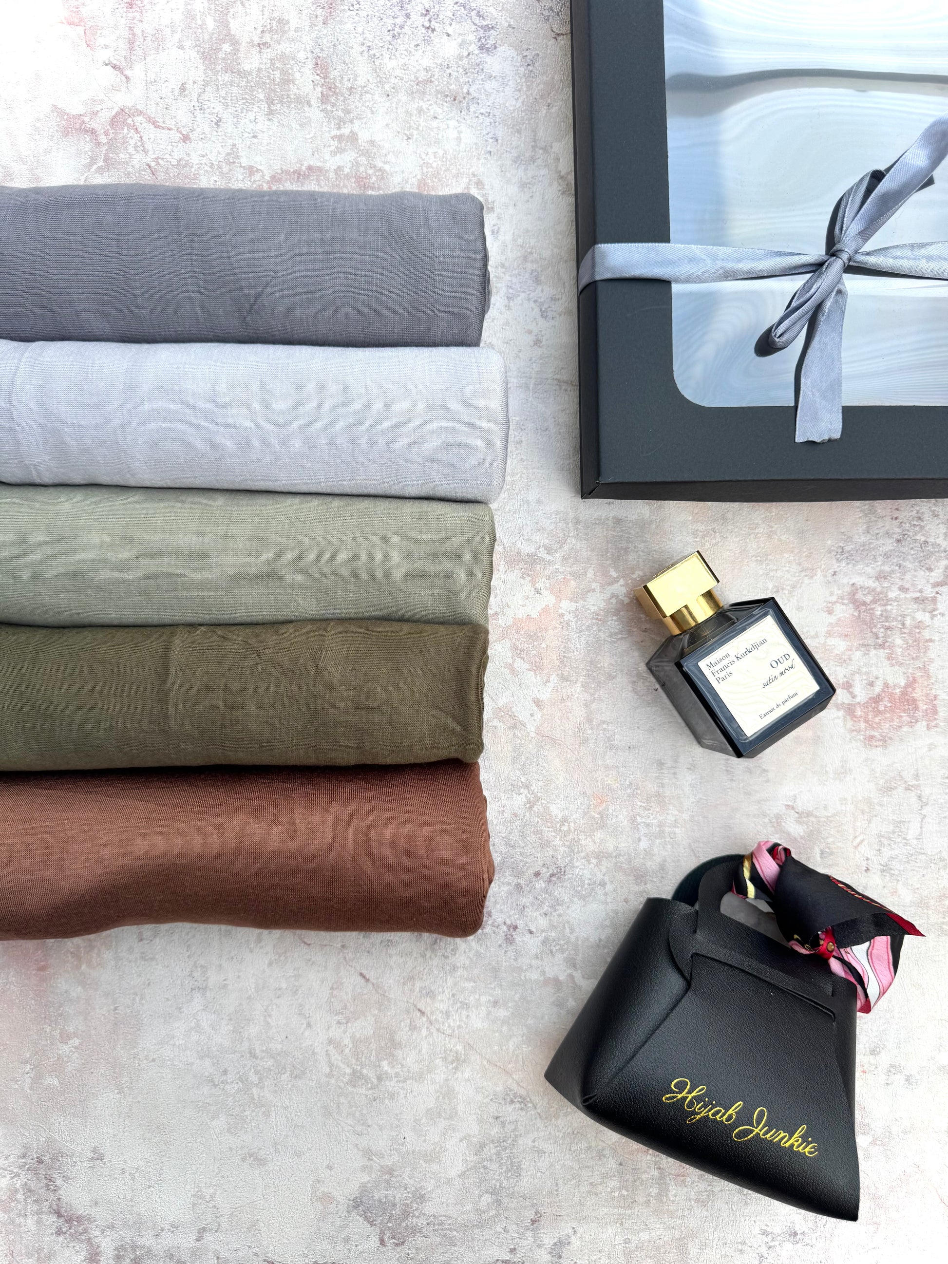 Emirati 5 jersey Zaintoon hijab gift box set