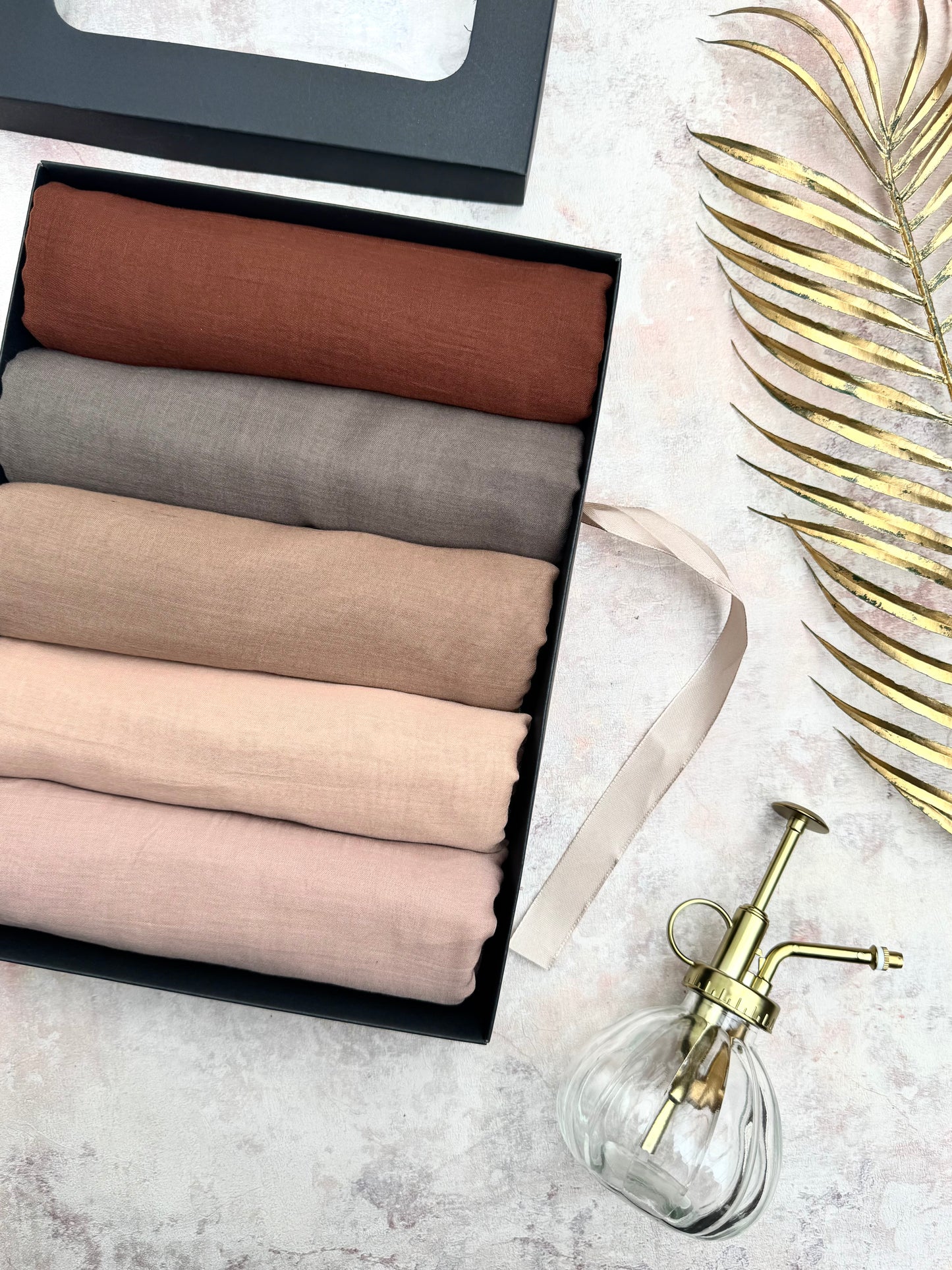 Malai Modal 5 truffle hijab gift set