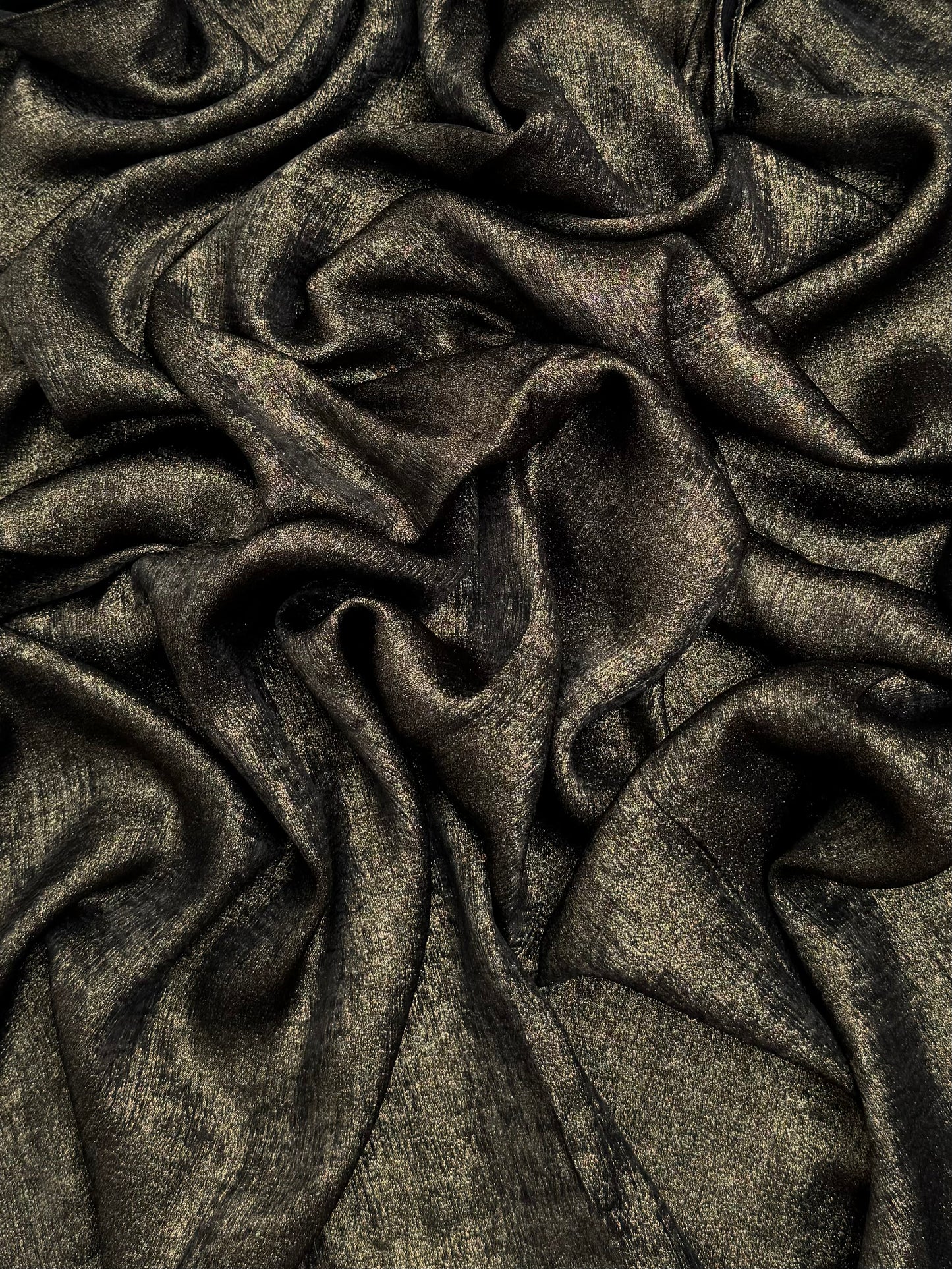 Metallic Parus matt black hijab