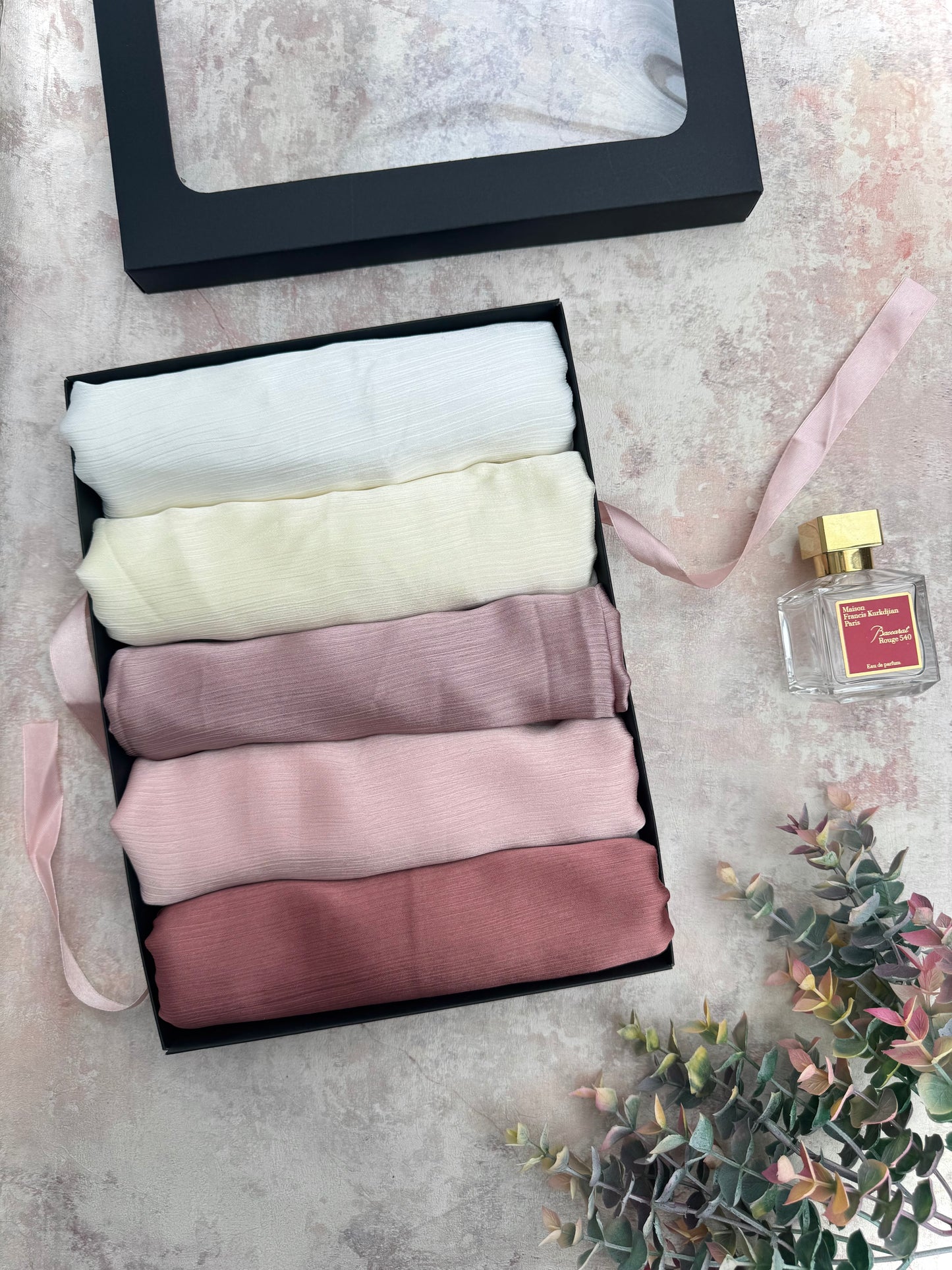 premium plain dubai crinkle 5 Snow White hijab set presented in a gift box