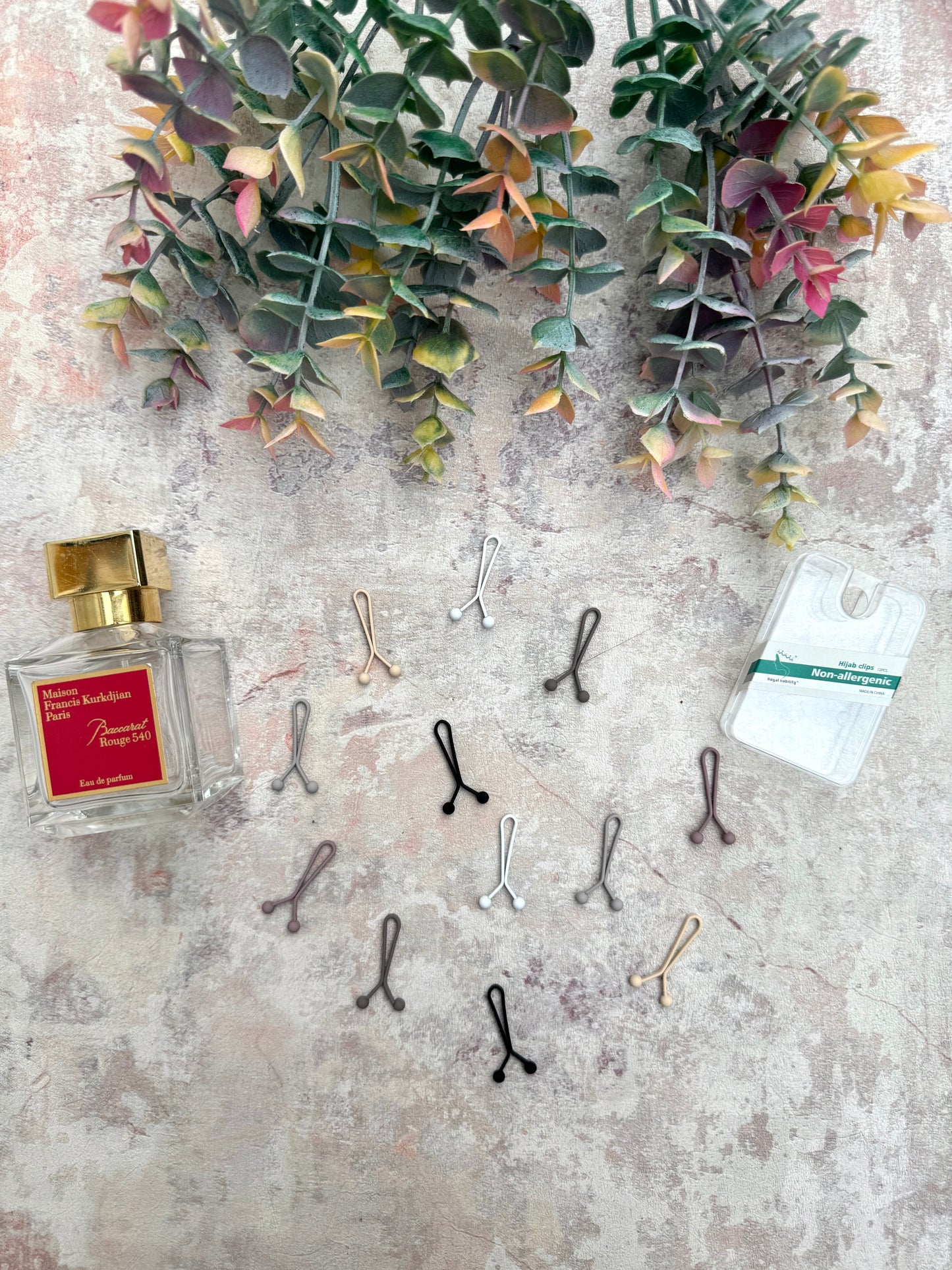 12 snag free hijab pin box set