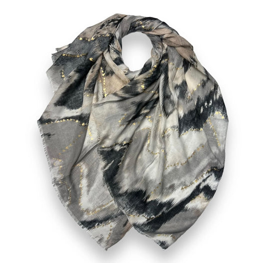 Maxi printed toro black hijab scarf