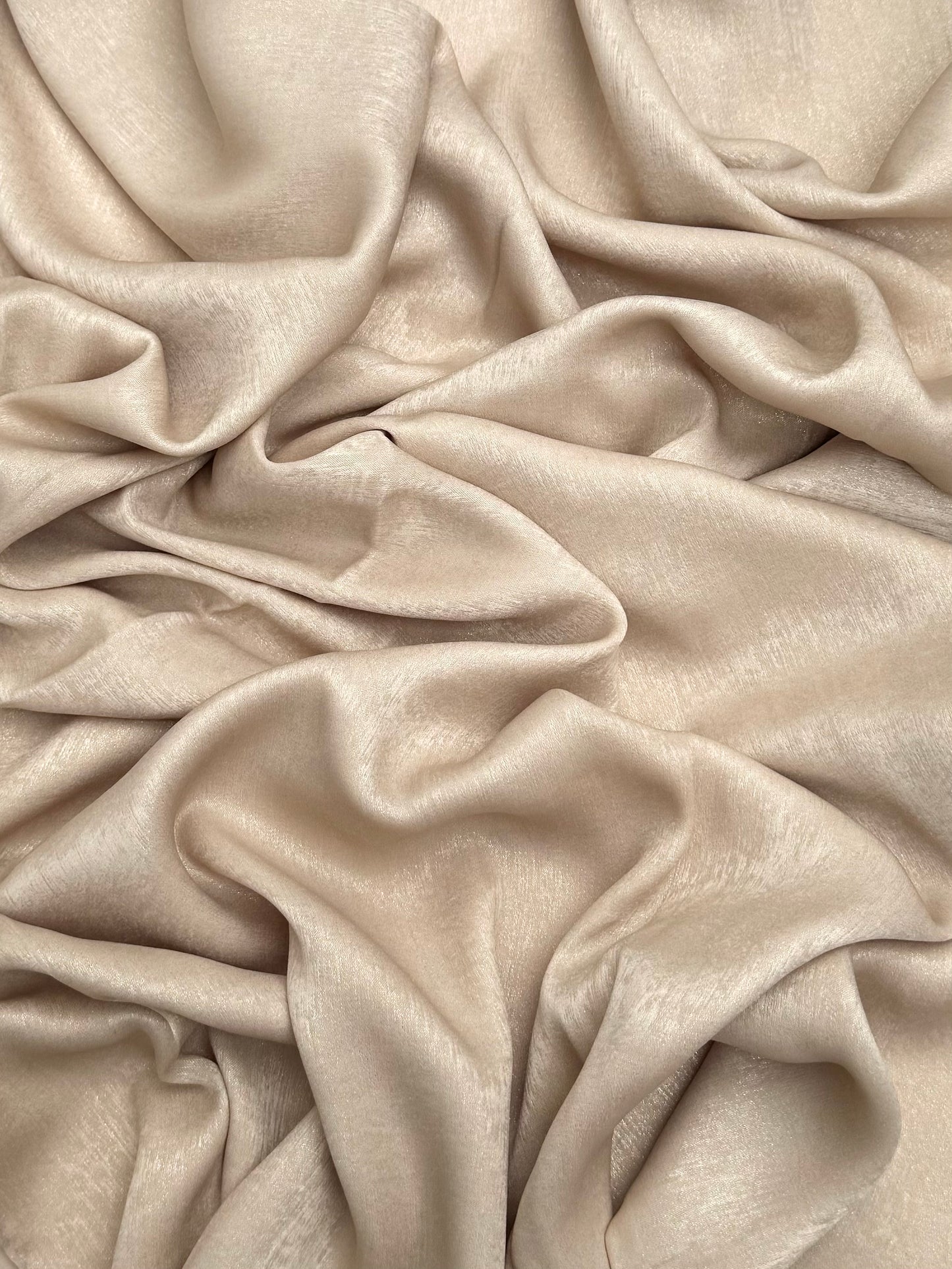 Metallic Parus matt soft gold hijab