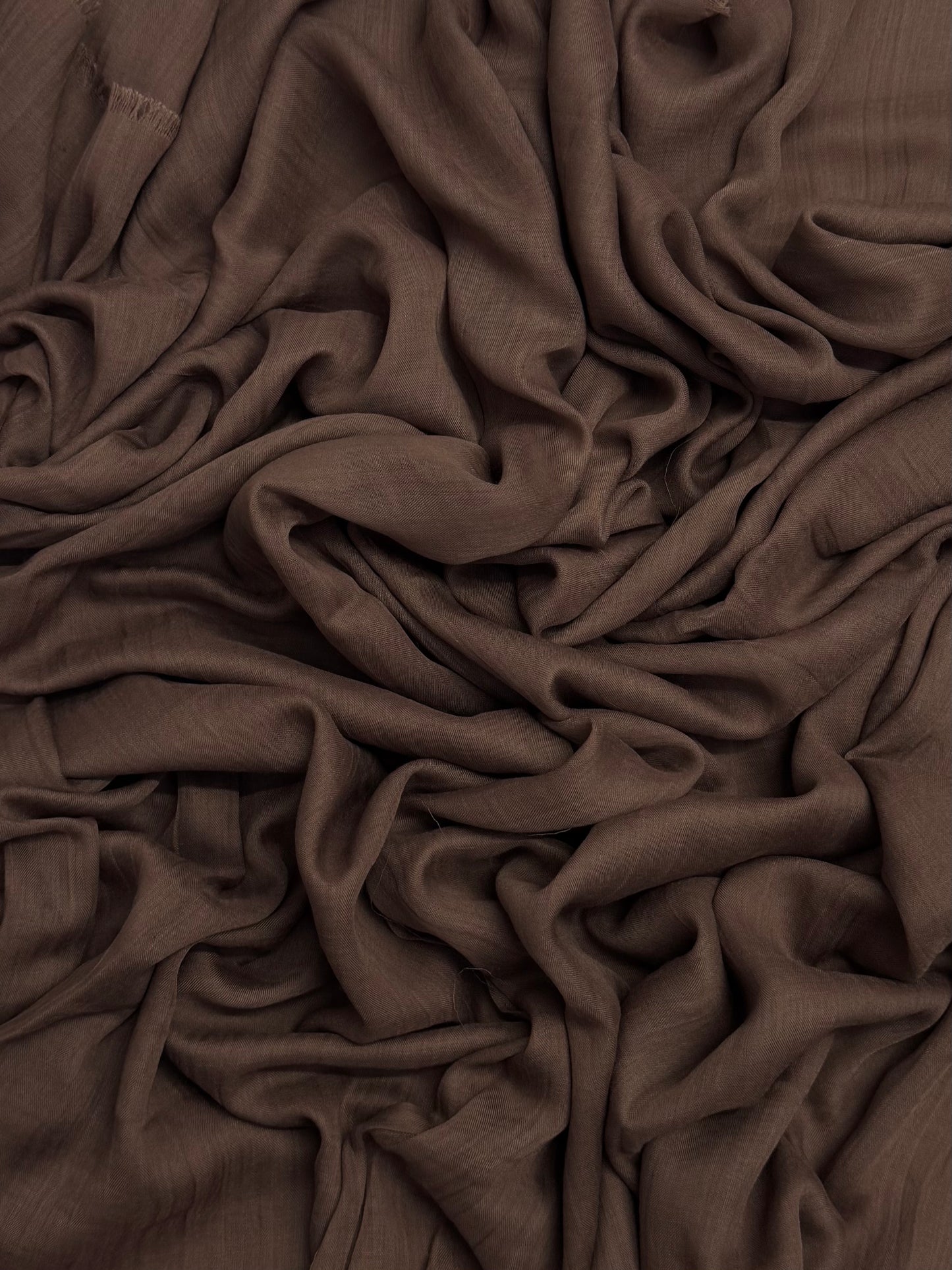 Modal Malai plain pecan maxi hijab