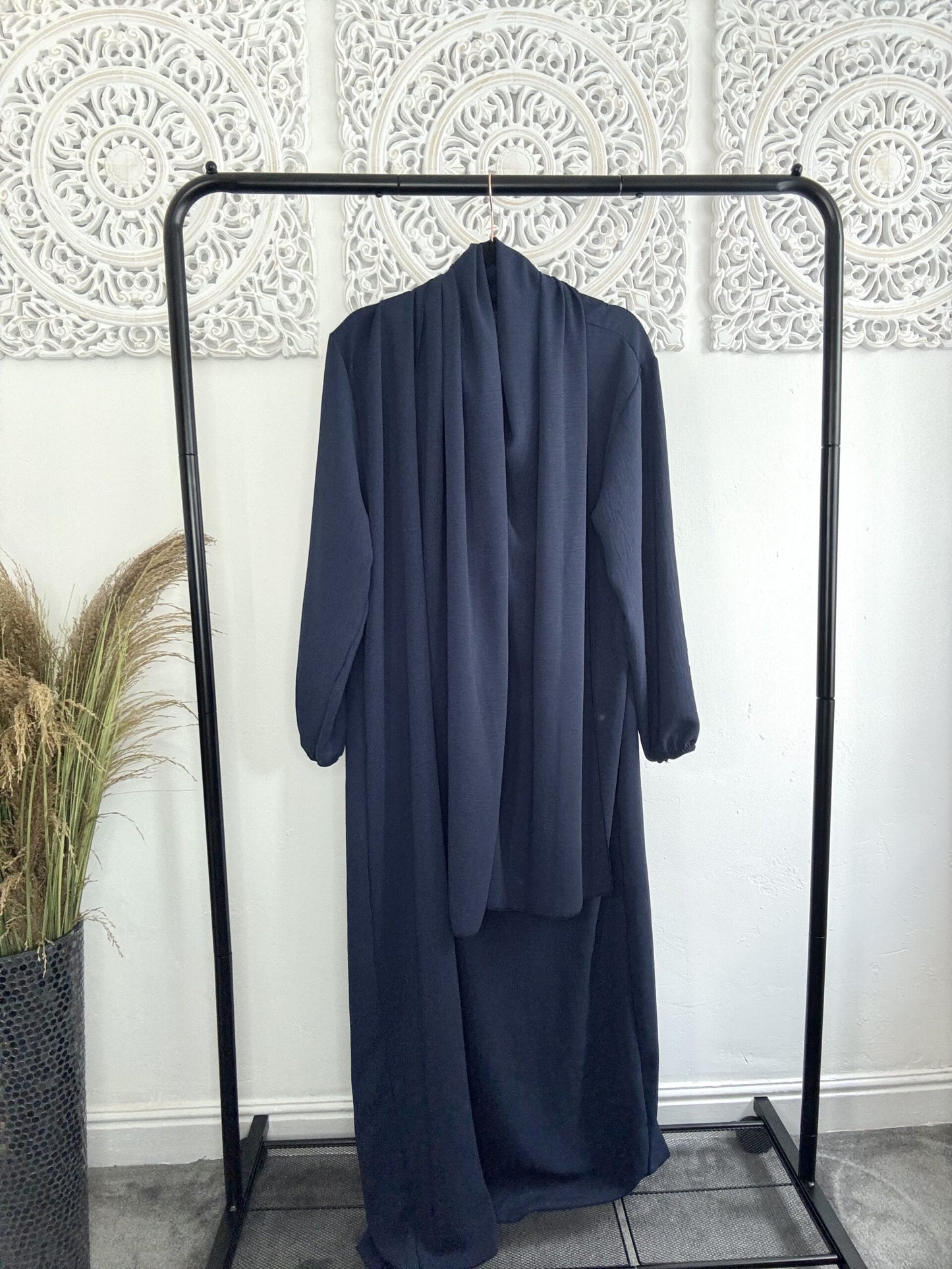 Built in 1pc Fatimah prayer plain light weight abaya set - one size