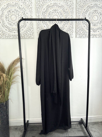 Built in 1pc Fatimah prayer plain light weight abaya set - one size